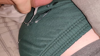 I cum on my s. wife' ass