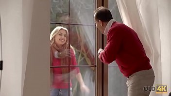 Old4k. Teen Doesnt Mind Having Sex With Mature Stranger