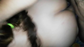 Mi Esposa Me Pide Llamar A Un Amigo Para Trío Pero Se Lo Tira Sola