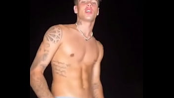 Victor Perez T. Big Bulge