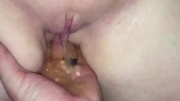 Finger, Pee, Piss, Golden-shower, Wet-pussy - Pissing - 2025 - Wild - Show - Video 2430650