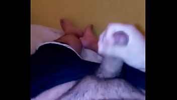 Punhetando E Gemendo - gay, urso, peludo - Video 2239403