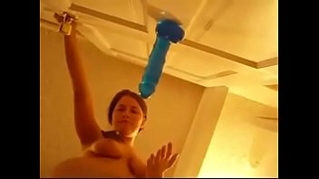 Chica Masturbándose En Directo