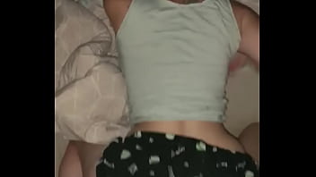 Atno Profite De Son Premier Depucelage Anal