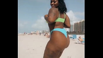 Fucking, Big-ass - Big_ass - 2025 - Wild - Experience - Video 2223761