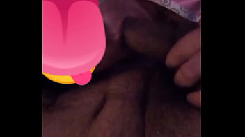 Catalina Chupando Pico