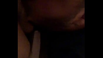 Acordando O Boy Com Uma Mamada