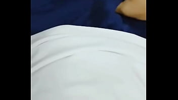 Bắn tinh đầy qu_̀n đá banh