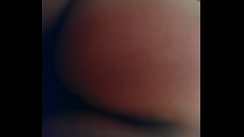 Cojiendo Rico En El Baño