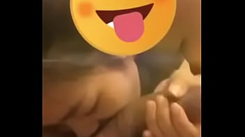 bạn th_n của cháu gái