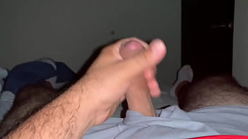 Me Levante En La Madrugada Duro A Masturbarme