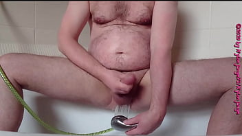 Heißes Rasieren In Der Badewanne 2 - cumshot, sperm, asshole, ass, amateur, homemade, naked, bathroom, hairy, masturbation, solo, water, - Video 2409829