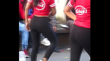 Escolar Con Culito Riqu_simo Bailando