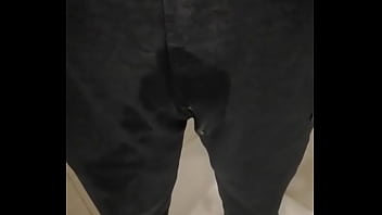 Gaste85 - Soloboy, Wetting-pants, Peeing-in-pants, Peeing-in-bad - Unknown - 2025 - Passionate - Session - Video 2403512