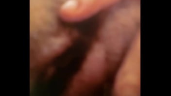 Hola Buenas Tardes Miren Nomas Como Esta Mi Panochita Inchada Y Adolorida Y Me Duele Mucho Al Caminar Pero Andele Pendeja Queria Berga De Negro Aguantese