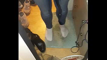 Wetting My Favorite Jeans / Kaypissy4207