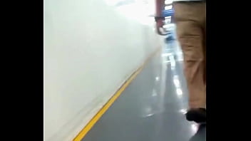 Macho Marcando Bulto