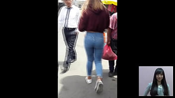 Con Un Buen Culo En Jeans Apretados