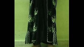 I Wearing My Step Mom Burka And Cumshot - Mia Khalifa