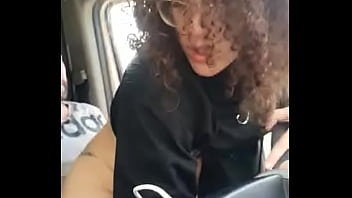 Follando En Un Aria De Servicio Con Alma Del Rey