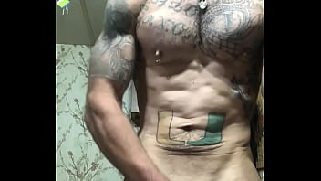 Just Me. Johnsunnock