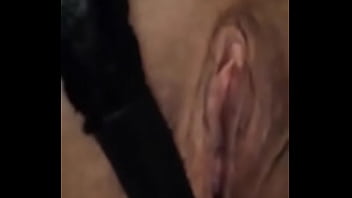 Escort Metiéndose Mano