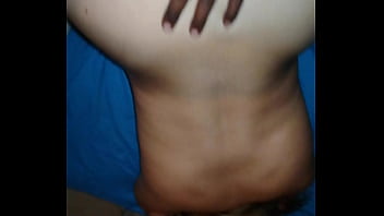 La Encuentro En Cuatro En Mi Cama