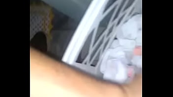 Fuçando Na Gaveta De Calcinha