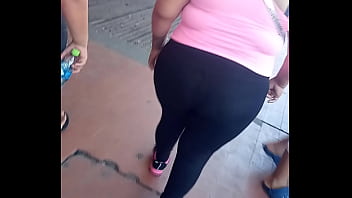 Culonas En El Mercado Santa Cruz