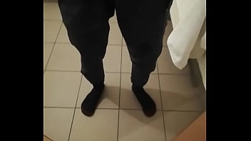 Gaste85 - Piss, Soloboy, Wetting, Peeing-in-pants, Piss-in-pants, Peeing-in-bedroom - Unknown - 2025 - Sexy - Session - Video 2198660