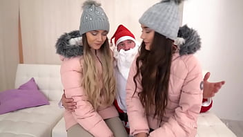 Advent Special - Teen Zee Twins 4on2 Piss, Piss Drinking, Dap, Dp, Deepthroat, Puke, Facial Cumshot And Swallow Nf057