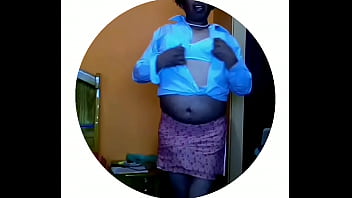 Travesti Se Masturva