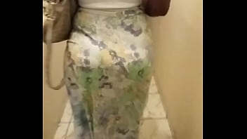 Gp Não Deixou Filmar O Programa Mas Gravei Escondido Indo Pro Quarto A Raba Gigante Dela.