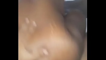 Morena Bien Buena, Como Gime De Rico Cap 1