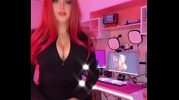 Cola, Hermosa - Unknown - 2025 - Wild - Show - Video 2370476