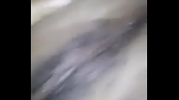 3. Amiga envía video caliente 3/4