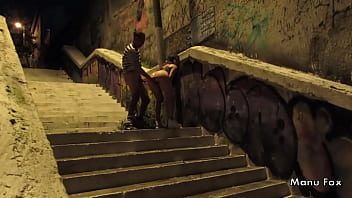 C_mera De Segurança Flagra Casal Transando Na Rua Em Buenos Aires - Casal Badarox Manu Fox E Rubens Badaró (video Completo No Red)