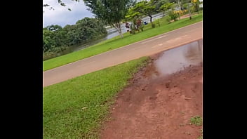 Paseiando Sem Calcinha E Mostrando A Ppk No Parque Da Cidade ...assista No Meu (link No Video)... Ou No Meu Grupo Vip De Whatsapp E Telegram 11975740713