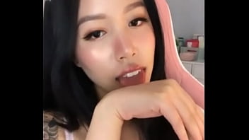 Hot Asian Teen Solo On Cam In Her Gamer Chair - Anynudes.com