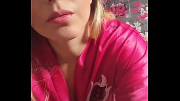 Video Novo No (link No Video) ... Peladinha Fazendo Uma Exfoliacao Antes Do Bronzeamento