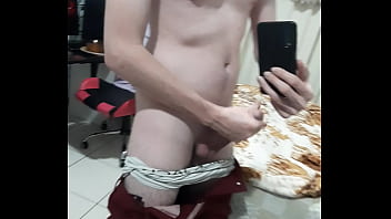 Novinho Mostrando A Rola - teen, gay, novinho, gay-porn, gay-masturbation - Video 2354504