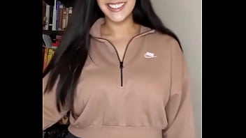 Un Video Algo Caliente