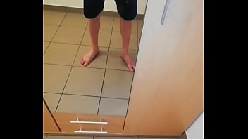 Gaste85 - Pee, Soloboy, Wetting-pants, Peeing-in-pants, Piss-in-pants, Peeing-in-bedroom, Wetting-floor - Pissing - 2025 - Sexy - Session - Video 2187196