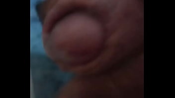 Paja En La Ducha De Mi Amigo