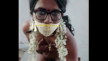 Indian Crossdresser Model Lara D_souza Nude Video