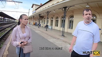 Hunt4k. Il Buon Prezzo è Accettabile, Quindi Perché Il Maschio Sbatte Il Cunny Fresco