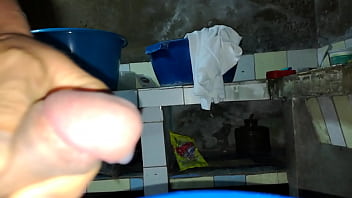 Feliz Navidad Y Próspero Año Nuevo , Alguna Mujer Que Quiere Que La Embaraze , Hagan Comentarios Sólo Gente Sería.