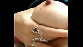 Vivica Mostrando Os Peitinhos