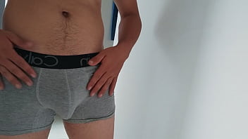Frente Al Espejo - solo, paja, soloboy, erecto - Video 2369170