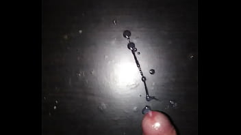 Me Corro Mientras Veo Porno